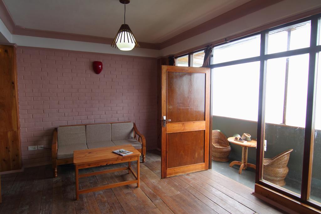 Deolo Cliff Eco Resort Kalimpong Exterior photo