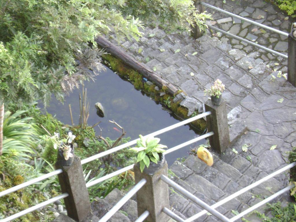 Deolo Cliff Eco Resort Kalimpong Exterior photo